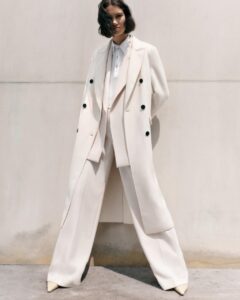 Quiet Luxury Takes Center Stage: How Timeless Elegance Is Transforming the Fashion Business